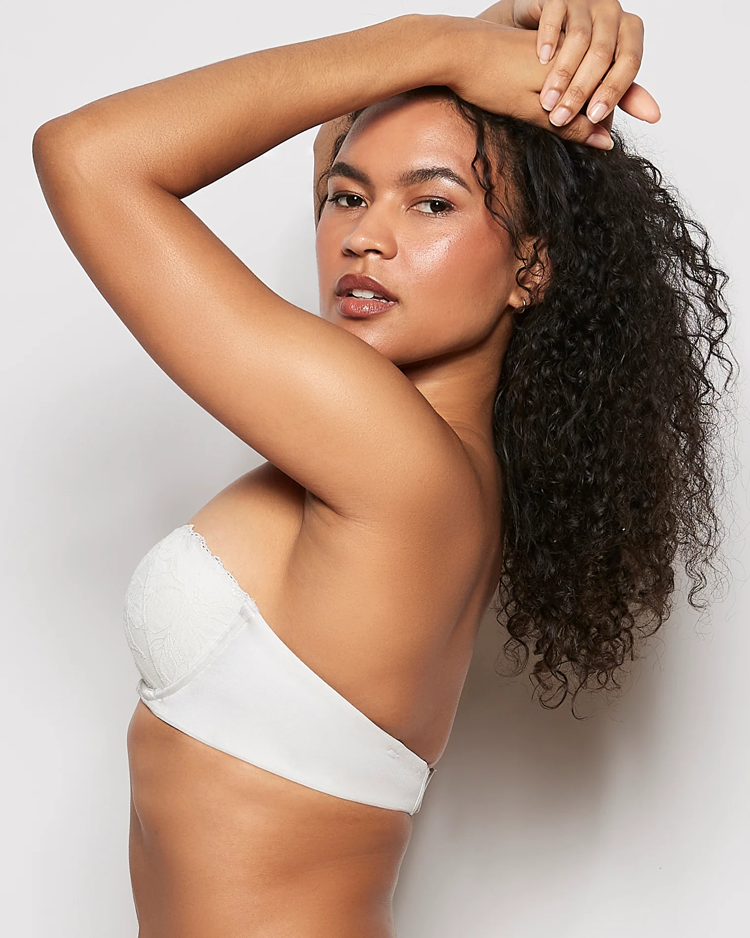 Strapless Push Up Bra in Ivory – Image 2